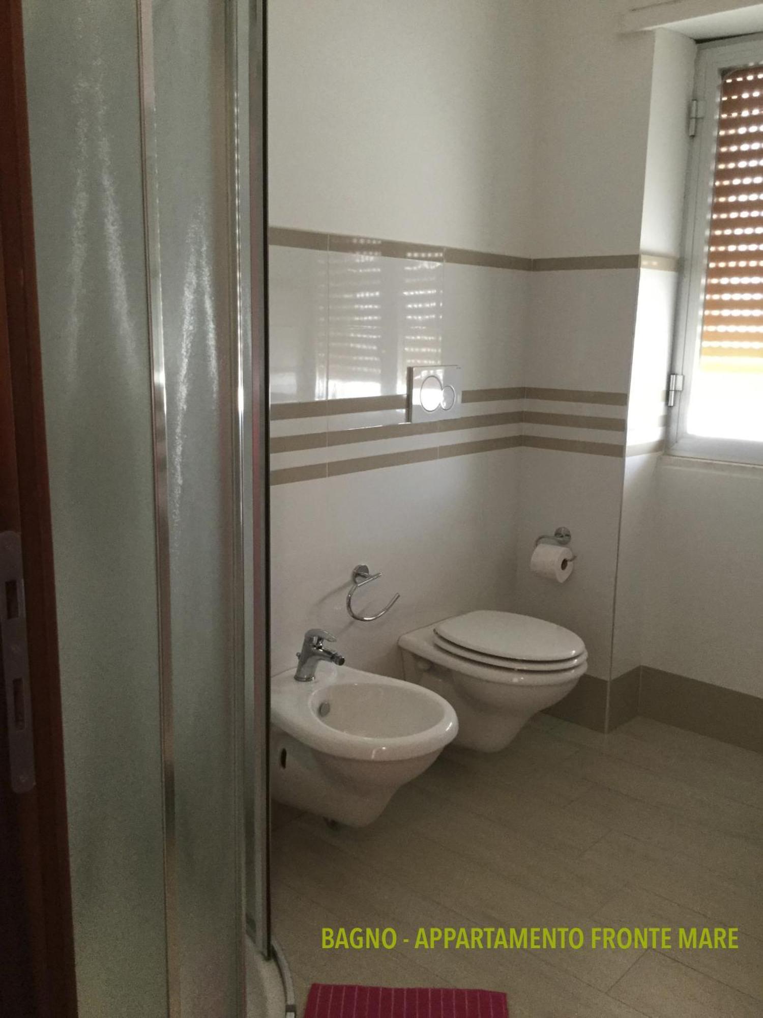 Casa Vacanze l'Approdo - FRONTE MARE e LATO STRADA Porto Cesareo Exterior foto